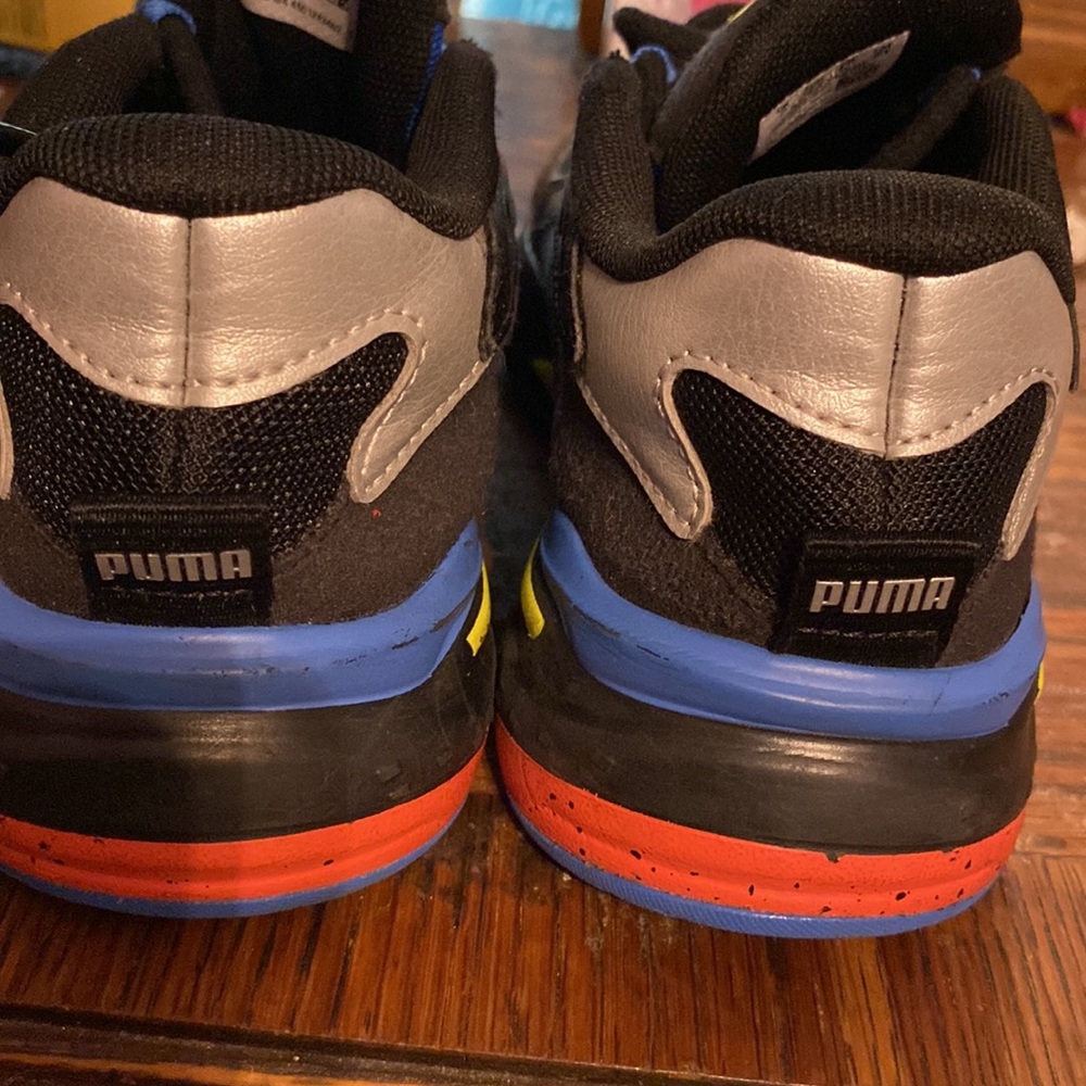 Puma - Picture 3 of 4